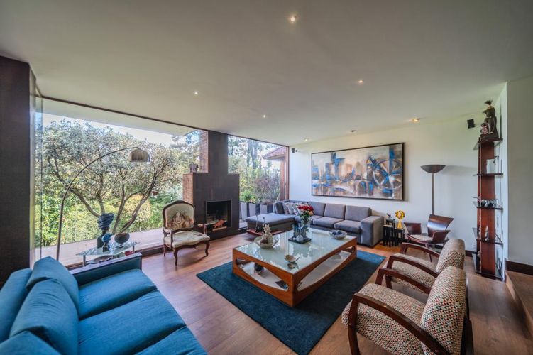 Casa en arriendo en Cerros de Suba, Bogotá - Miniatura 2