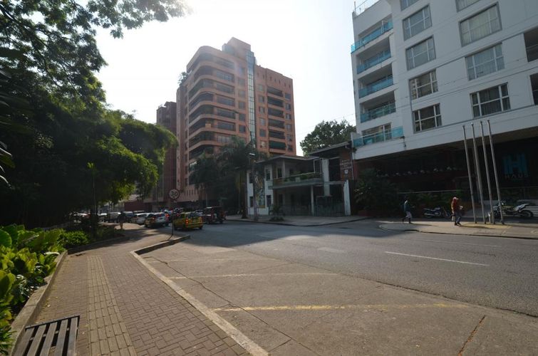 Edificio en venta en El peñon, Cali - Miniatura 3