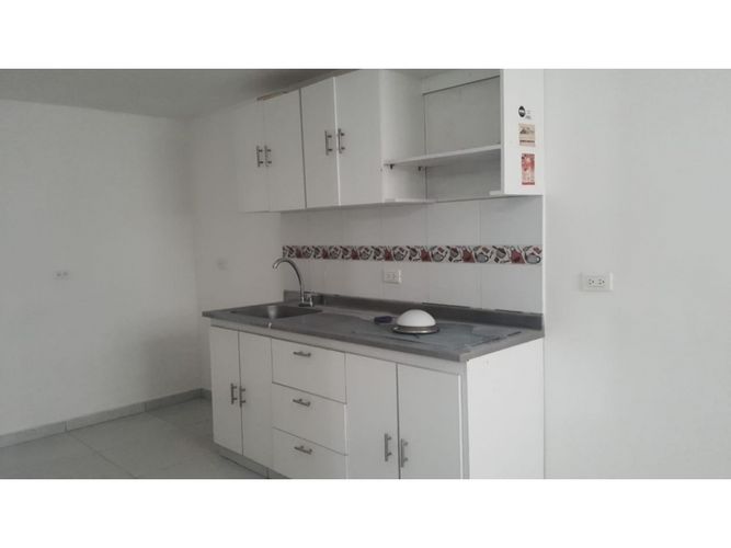 Casa en  Arriendo en Simon bolivar, Medellín - Imagen 1