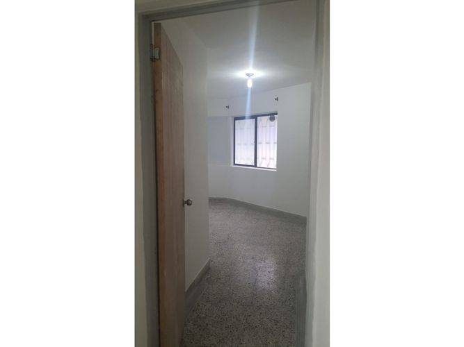 Casa en  Arriendo en Simon bolivar, Medellín - Miniatura 2
