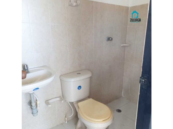Edificio en venta en Magangué - Miniatura 3