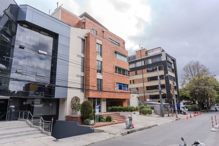 Oficina en  Arriendo en Bogotá - Miniatura 2