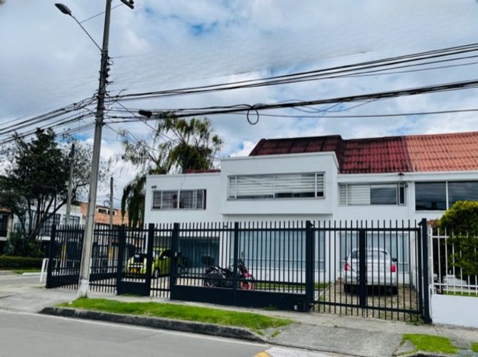 Oficina en  Venta en Pontevedra, Bogotá - Miniatura 23