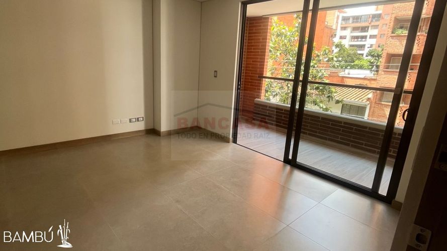 Apartamento en  Arriendo en Laureles, Medellín - Miniatura 2