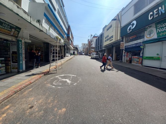 Oficina en  Venta en Centro, Bucaramanga - Miniatura 2