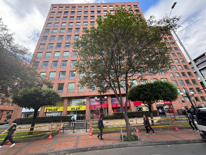Oficina en  Arriendo en Chico norte, Bogotá - Miniatura 15