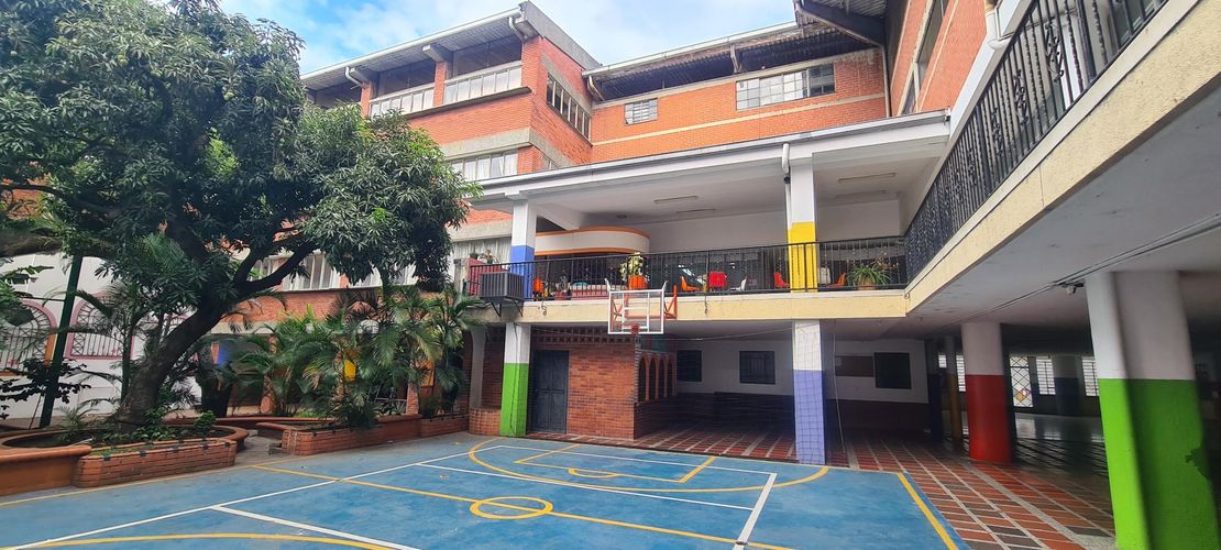 Edificio en  Venta en Bretaña, Cali - Miniatura 3