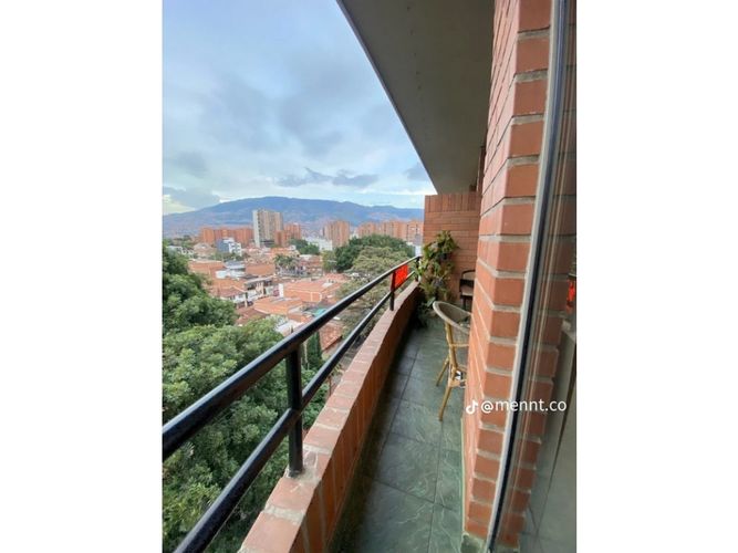 Apartaestudio en  Venta en Estadio, Medellín - Miniatura 3