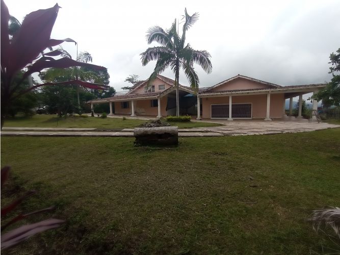 Finca en  Venta en Fusagasugá, Chinauta - Imagen 1