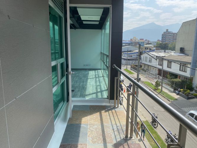 Oficina en  Arriendo en Bogotá - Miniatura 9