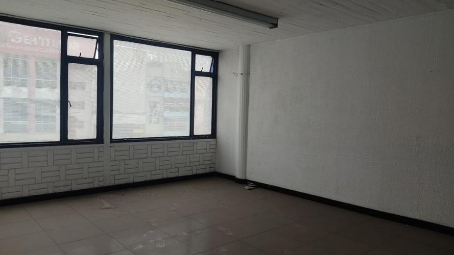 Edificio en  Venta en Bogotá - Miniatura 4
