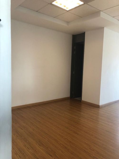 Oficina en  Arriendo en Chico norte, Bogotá - Miniatura 8