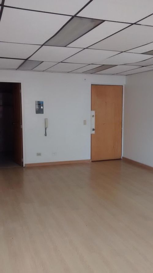 Oficina en  Arriendo en Bogotá - Miniatura 4