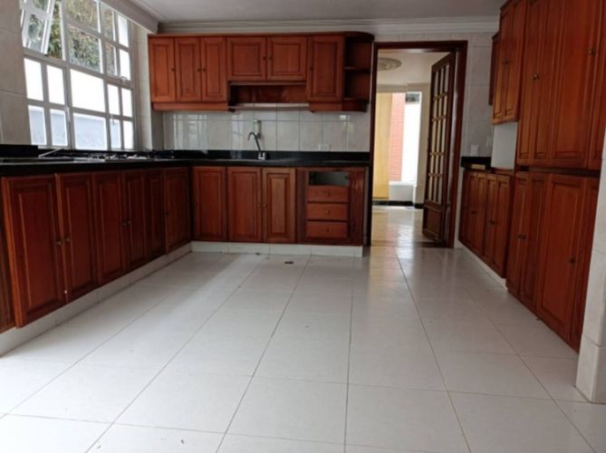 Casa en  Arriendo en El Poblado, Medellín - Miniatura 8
