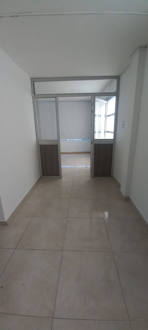 Edificio en arriendo en La playa, Cúcuta - Miniatura 18
