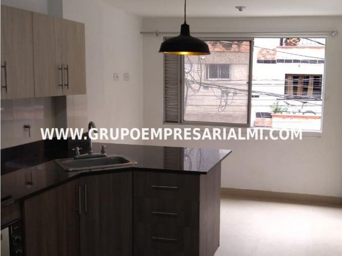Apartaestudio en  Arriendo en Calle larga, Sabaneta - Miniatura 2