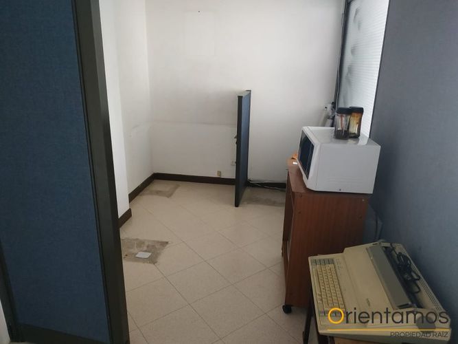 Oficina en  Arriendo en El Poblado, Medellín - Miniatura 7