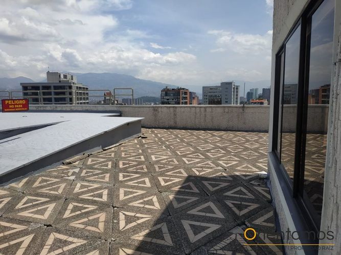 Oficina en  Arriendo en El Poblado, Medellín - Miniatura 15