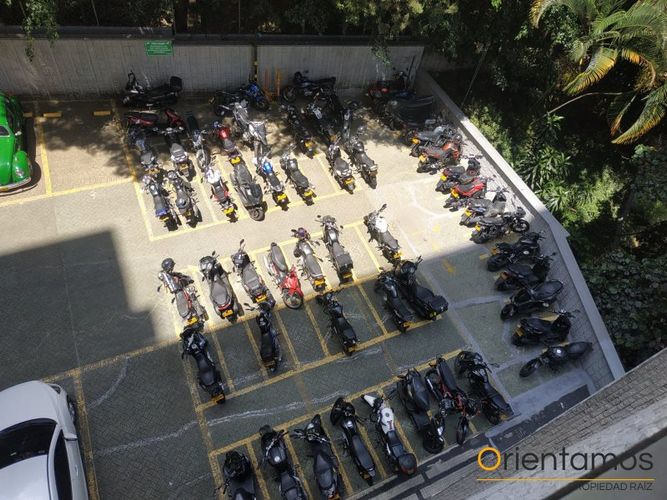 Oficina en  Arriendo en El Poblado, Medellín - Miniatura 17