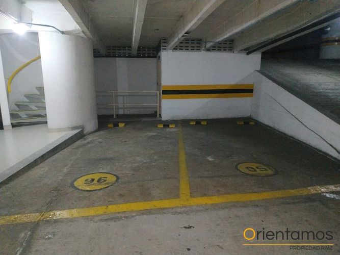 Oficina en  Arriendo en El Poblado, Medellín - Miniatura 19