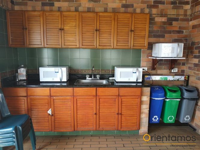 Oficina en  Arriendo en El Poblado, Medellín - Miniatura 20