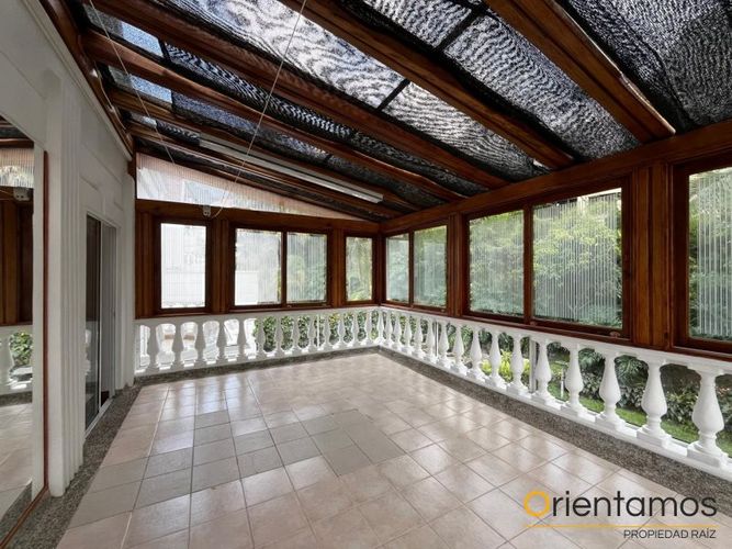 Casa en arriendo en El Poblado, Medellín - Miniatura 10