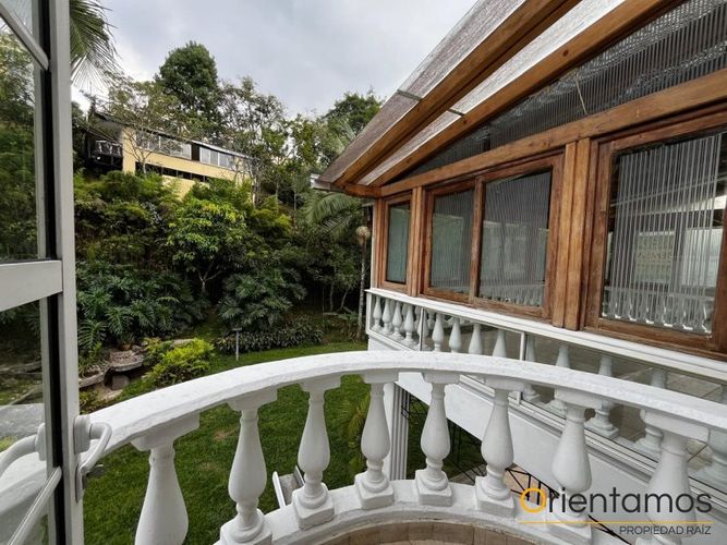 Casa en arriendo en El Poblado, Medellín - Miniatura 13