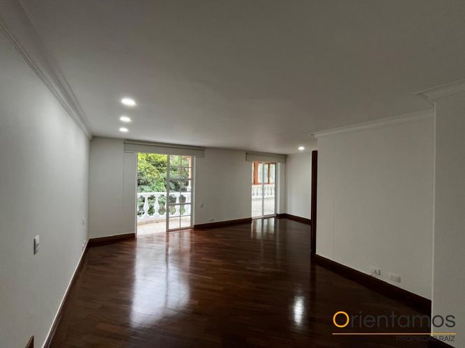 Casa en arriendo en El Poblado, Medellín - Miniatura 17