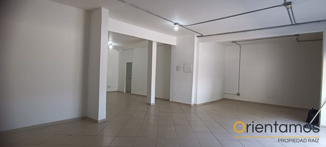 Local en  Arriendo en El Poblado, Medellín - Miniatura 9