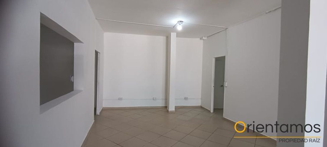 Local en  Arriendo en El Poblado, Medellín - Miniatura 10