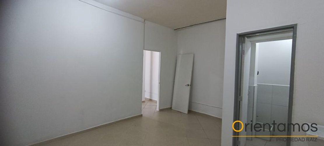 Local en  Arriendo en El Poblado, Medellín - Miniatura 13
