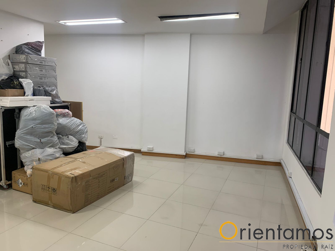 Local en arriendo en El Poblado, Medellín - Miniatura 5