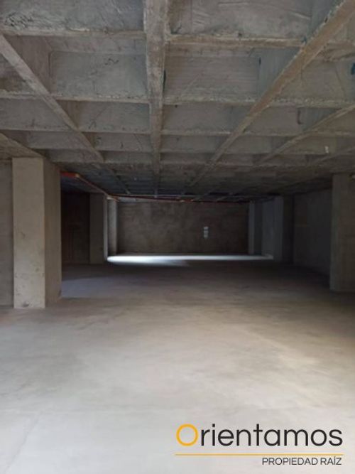 Oficina en arriendo en Conquistadores, Medellín - Miniatura 3