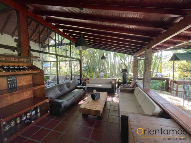Casa en arriendo en El salado, Guarne - Miniatura 4