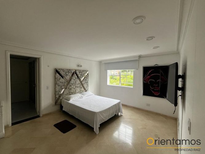 Casa en arriendo en El Poblado, Medellín - Miniatura 9