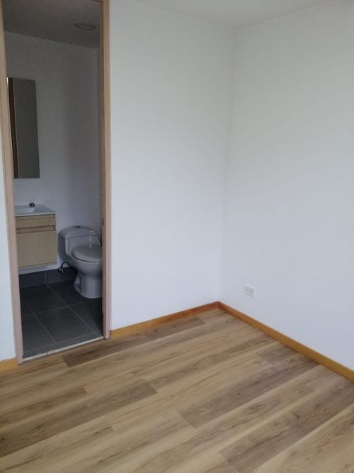 Apartamento en  Arriendo en Loma de las brujas, Envigado - Miniatura 2