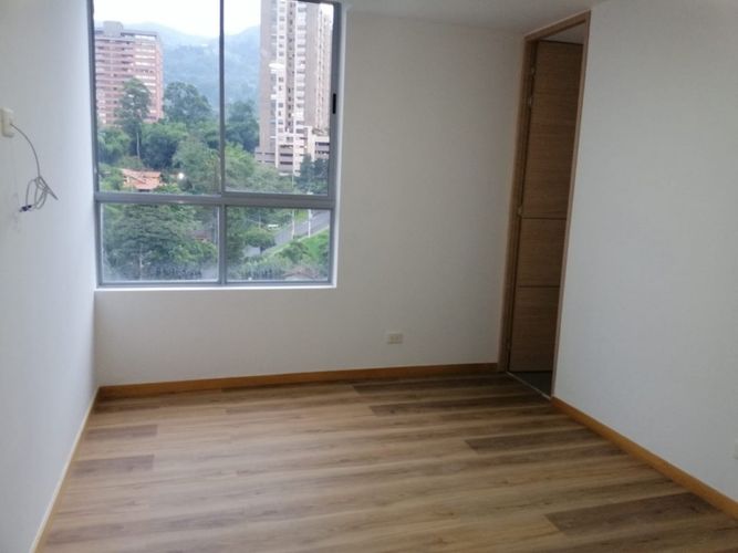 Apartamento en  Arriendo en Loma de las brujas, Envigado - Miniatura 12