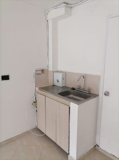 Local en  Arriendo en Belen, Medellín - Miniatura 5