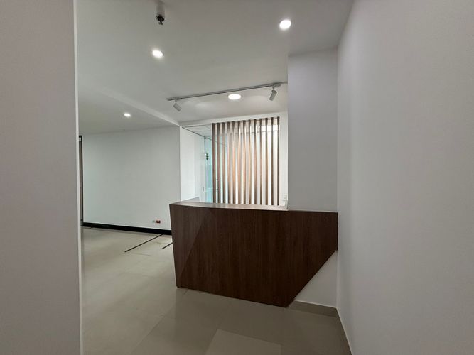 Oficina en  Arriendo en Santa Barbara, Bogotá - Miniatura 7