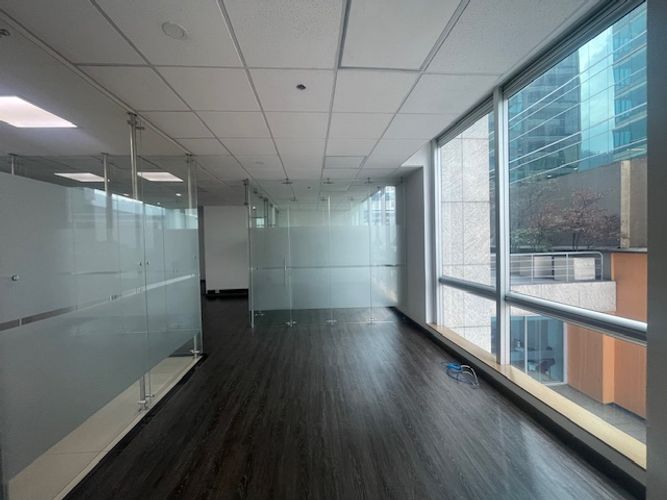 Oficina en  Arriendo en Santa Barbara, Bogotá - Miniatura 9