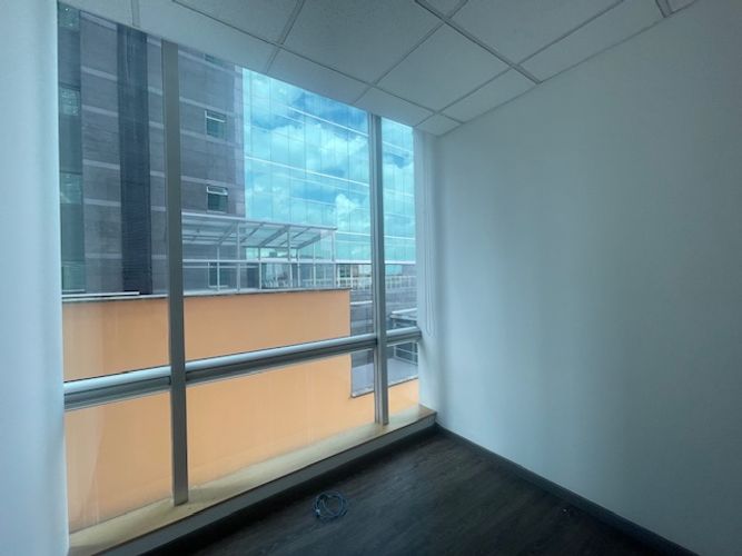 Oficina en  Arriendo en Santa Barbara, Bogotá - Miniatura 15