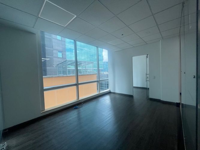 Oficina en  Arriendo en Santa Barbara, Bogotá - Miniatura 19