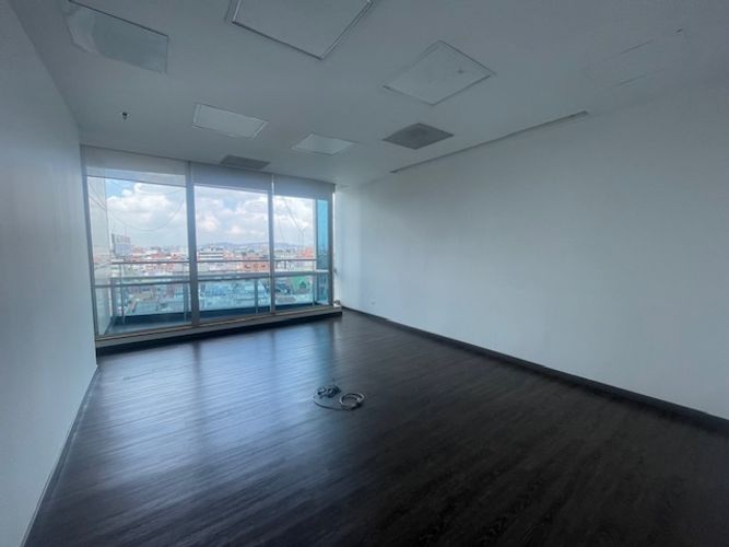 Oficina en  Arriendo en Santa Barbara, Bogotá - Miniatura 25