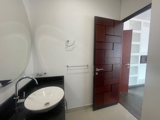 Oficina en  Arriendo en Santa Barbara, Bogotá - Miniatura 28