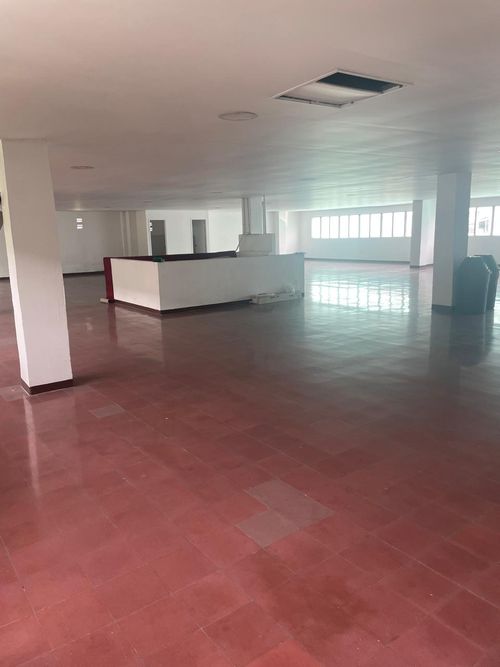 Local en  Arriendo en Perpetuo socorro, Medellín - Miniatura 4
