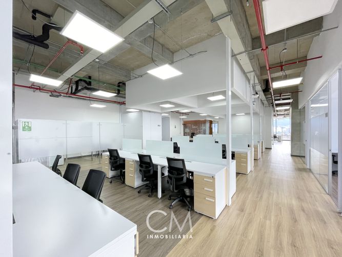 Oficina en  Arriendo en Ciudad salitre, Bogotá - Miniatura 11