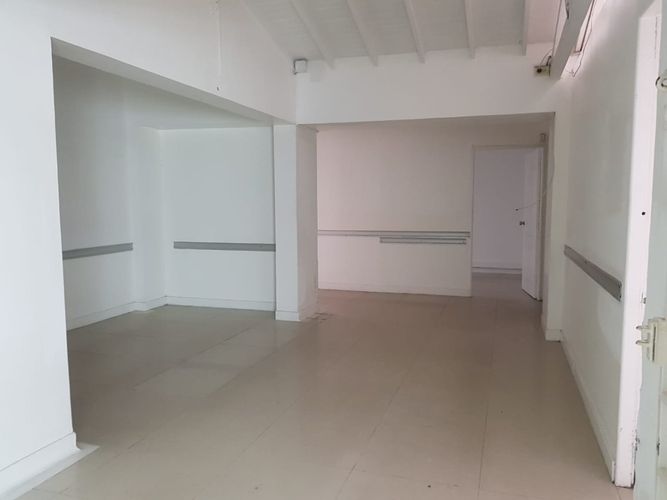 Edificio en  Arriendo en Laureles, Medellín - Miniatura 2