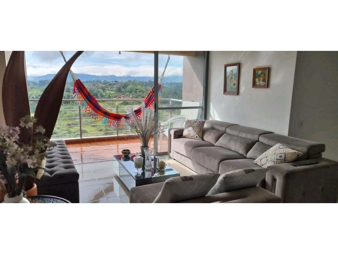 Apartamento en  Venta en Rionegro - Miniatura 2