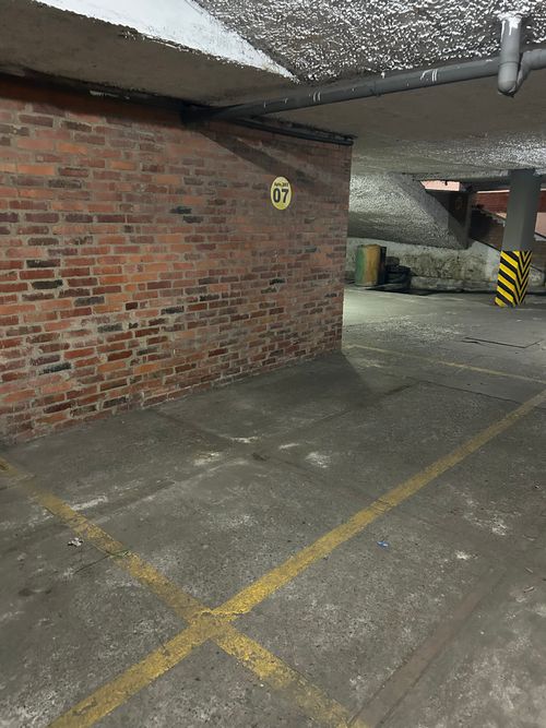 Parqueadero en  Arriendo en Chapinero, Bogotá - Miniatura 6