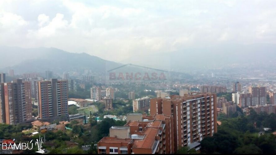 Apartamento en  Arriendo en Loma del Esmeraldal, Envigado - Miniatura 2